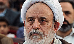 استاد حسین انصاریان در یزد; مسلمان واقعی کسی است که تمامی مسلمانان از دست و زبان او آسیب و ضرر نبینند