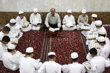  العتبة العباسية تطلق دوراتها القرآنية الصيفية في أنحاء العراق