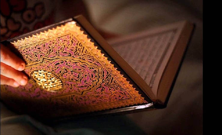 قرآن مجید، خداوند متعال کے آخری نبی کا معجزه هے، اس کے اعجاز کی صورتیں کیا هیں؟